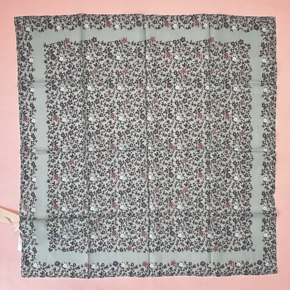 $25 or FREE Gentle Teal Madewell Organic Cotton Scarf Kerchief Floral Bandana - Picture 8 of 10